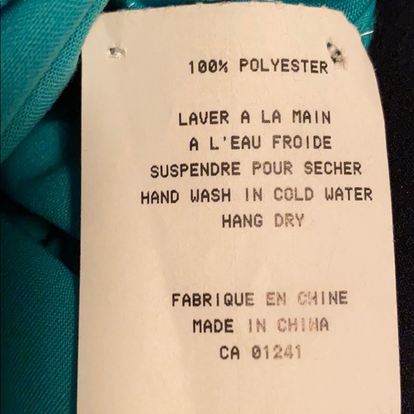 Cute dress I bought from Simons. - Picture 5 of 8